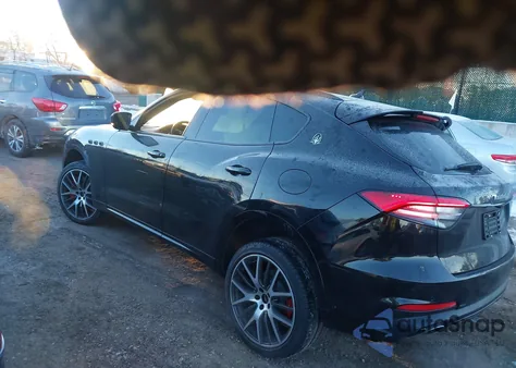 2021 Maserati Levante S Gransport from USA, damaged, VIN ZN661YUSXMX365525